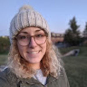 Meet your Posher, Danica